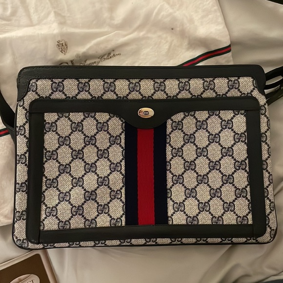 Vintage Gucci Accessory Collection - Picture 2 of 14